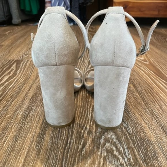 Steve Madden Suede Carrson Heels Nude Beige 8.5 - Picture 6 of 7